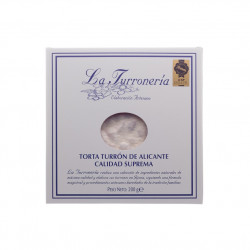 Torta de turrón de Alicante